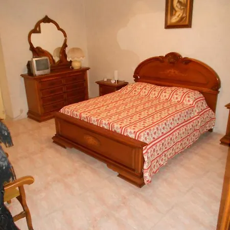 Casa Carloforte アパート *